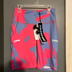 Off white active biker shorts